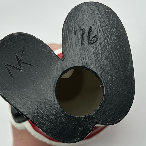 Santa Kissing Ceramic Hand Painted NK 1976 ~7 1/4 Inches Christmas Holidays - Picture 5 of 5